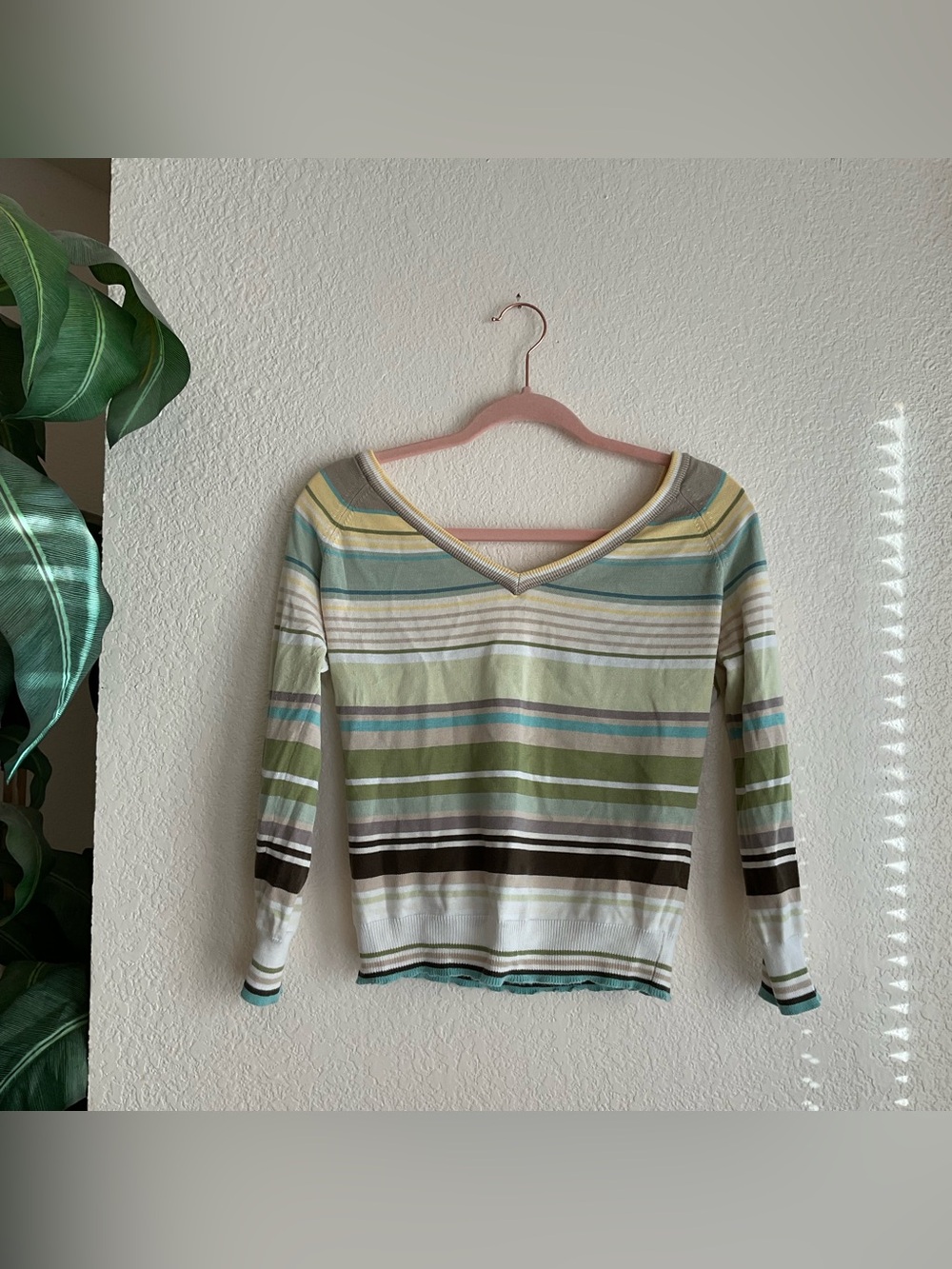 The limited Striped V-Neck 3/4 Sleeve Top